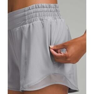 6441 Lululemon Hotty Hot High-Rise Lined Short 4" Rhino Grey in Sz 12 *LOVED